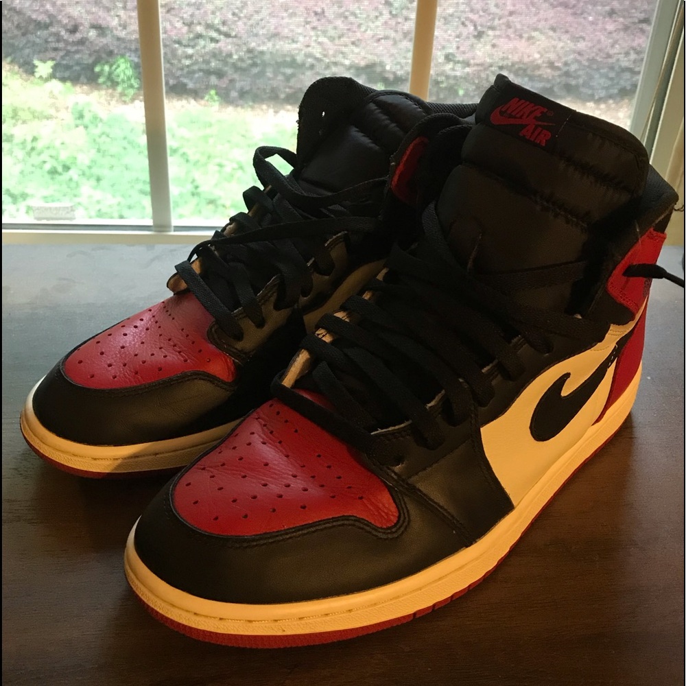 Air Jordan 1 hi Bred toe size 11